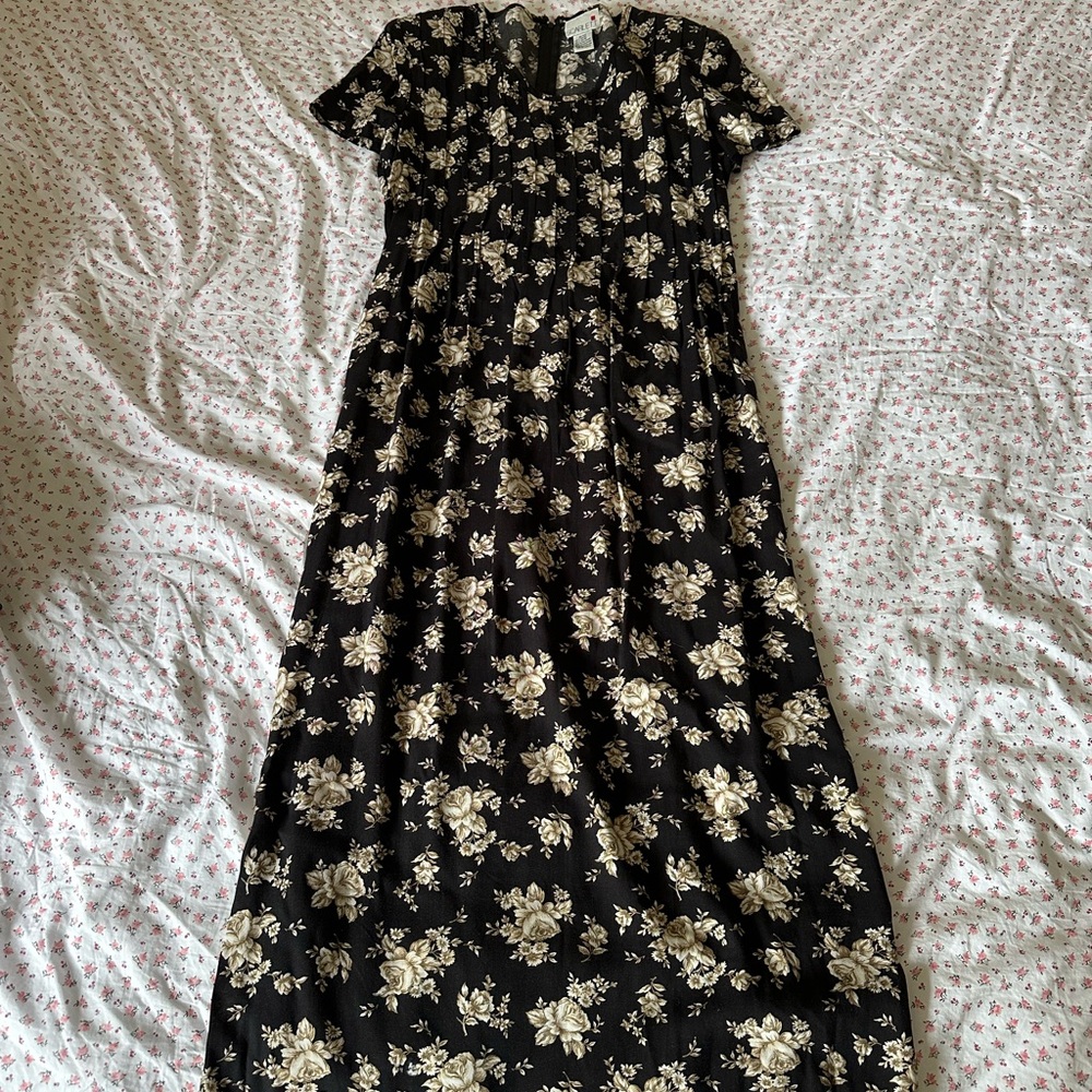 Vintage Cottagecore Floral Maxi Dress